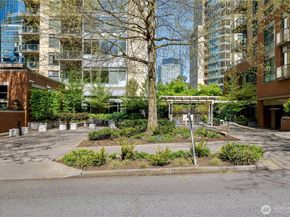 900 Lenora Street W300, Seattle WA 98121