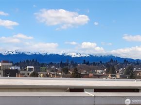 1545 NW 57th St 611, Seattle WA 98107