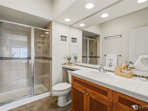 1545 NW 57th St 611, Seattle WA 98107