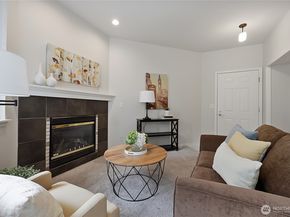 13000 Admiralty Way A303, Everett WA 98204