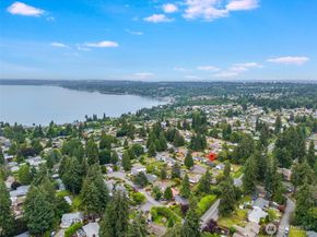 30032 5th Avenue SW, Federal Way WA 98023