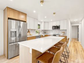 30032 5th Avenue SW, Federal Way WA 98023