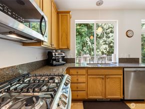 14555 Kingscross Circle NW, Silverdale WA 98383