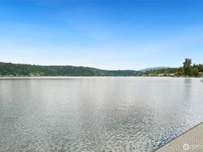 4050 W Lake Sammamish Pkwy NE 103, Redmond WA 98052