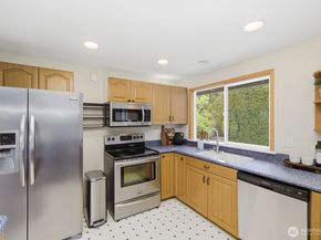 4217 184th Place SW, Lynnwood WA 98037