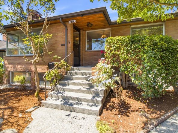 7305 Earl Avenue NW, Seattle WA 98117