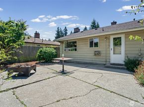18314 44th Avenue S, SeaTac WA 98188