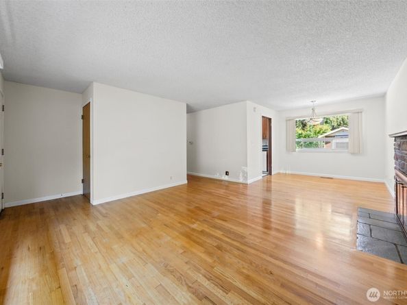 18314 44th Avenue S, SeaTac WA 98188