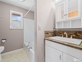 18314 44th Avenue S, SeaTac WA 98188