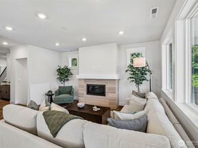 306 182ND Place SE, Bothell WA 98012