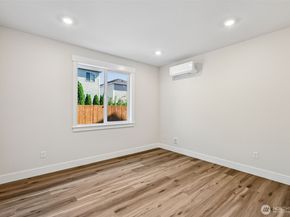 306 182ND Place SE, Bothell WA 98012