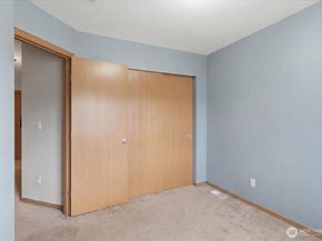 5035 Bowwood Circle NE, Bremerton WA 98311