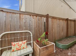 5035 Bowwood Circle NE, Bremerton WA 98311