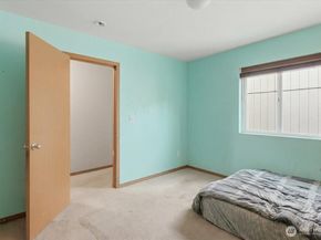 5035 Bowwood Circle NE, Bremerton WA 98311