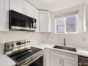 1747 NE 147th St 1, Shoreline WA 98155