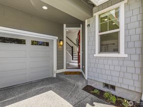 7430 NE 202nd Place, Kenmore WA 98028