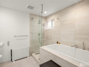 2414 161st Avenue NE, Bellevue WA 98008