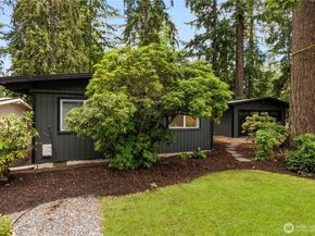 2414 161st Avenue NE, Bellevue WA 98008