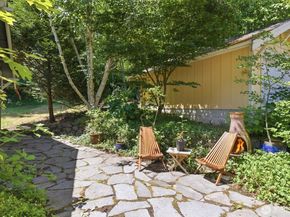 4417 28th Avenue S, Seattle WA 98108