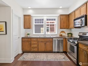 4417 28th Avenue S, Seattle WA 98108
