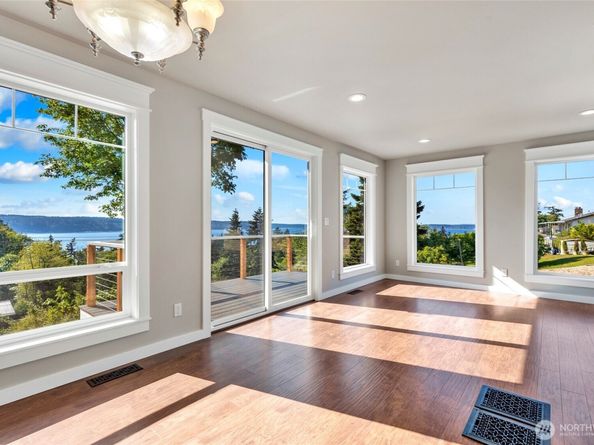 501 11th Street, Mukilteo WA 98275