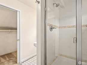347 NW 52nd Street, Seattle WA 98107