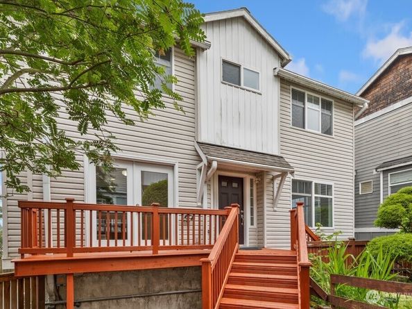 12715 35th Avenue NE A, Seattle WA 98125