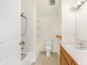 12715 35th Avenue NE A, Seattle WA 98125