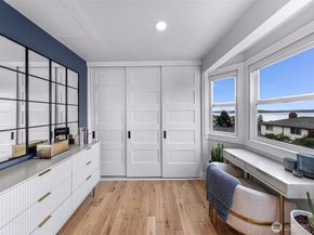 5336 SW Admiral Way, Seattle WA 98116