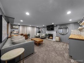 5336 SW Admiral Way, Seattle WA 98116
