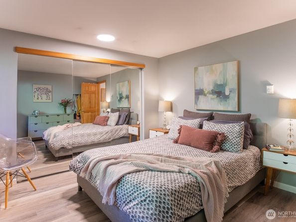 3030 14th Avenue W 203, Seattle WA 98119