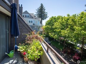 3030 14th Avenue W 203, Seattle WA 98119