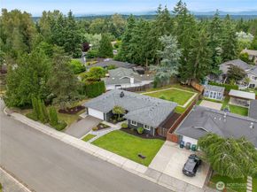 7608 140th Place NE, Redmond WA 98052