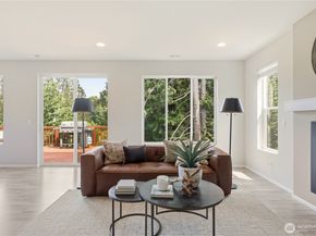 9907 13th Street SE, Lake Stevens WA 98258