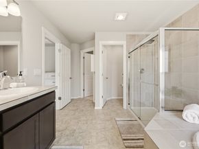 9907 13th Street SE, Lake Stevens WA 98258