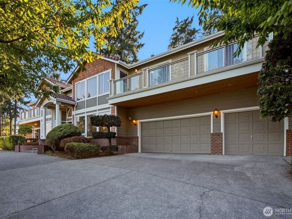 8338 NE Juanita Drive, Kirkland WA 98034