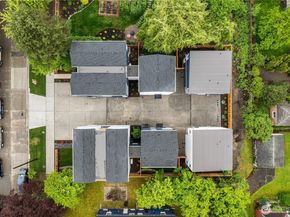 106 29th Avenue E, Seattle WA 98112