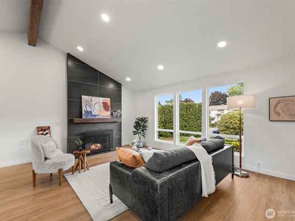 4303 NE 24th Street, Renton WA 98059