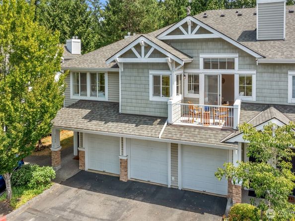 5248 238th Lane SE 83, Issaquah WA 98029