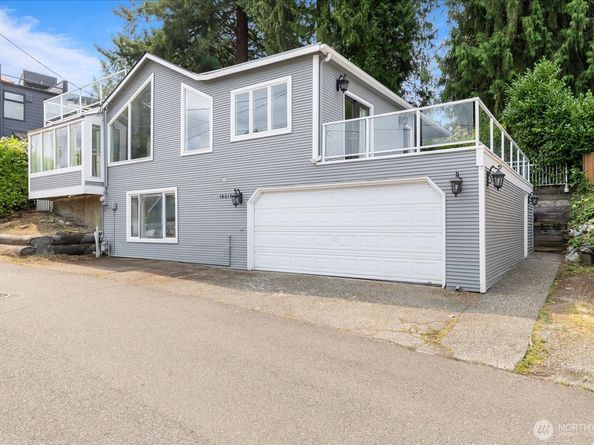 16917 SE 38th Place, Bellevue WA 98008