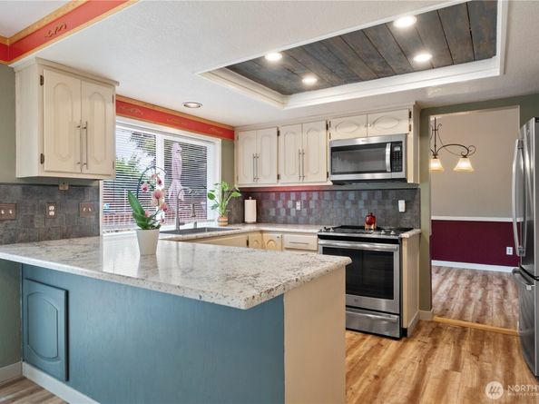 8906 10th Drive SE, Everett WA 98208