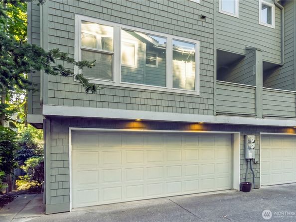 205 27th Avenue S 205, Seattle WA 98144