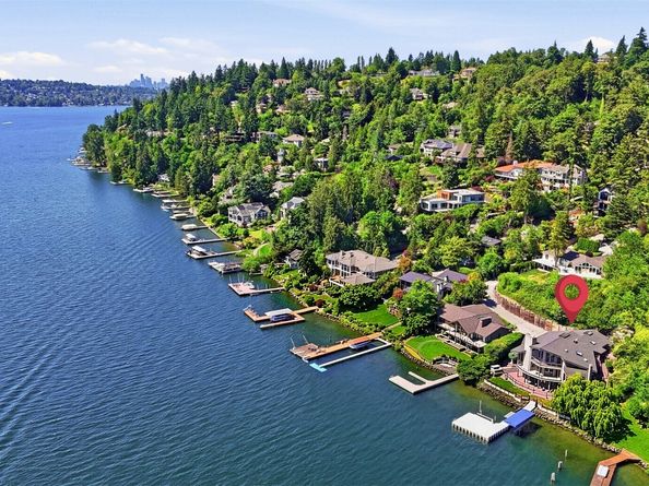8279 W Mercer Way, Mercer Island WA 98040