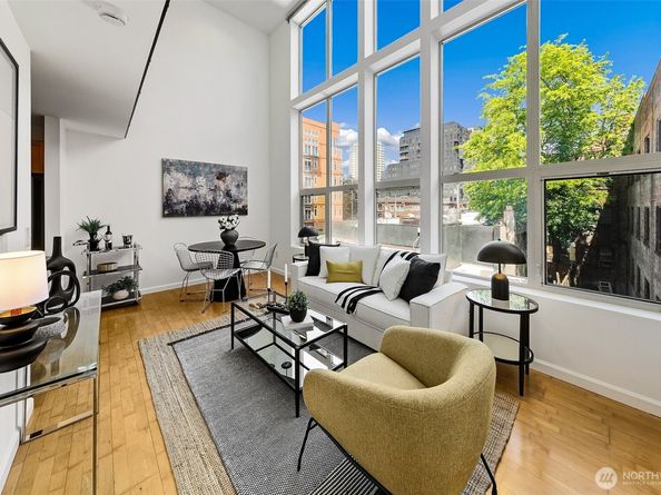 2324 1st Avenue 214, Seattle WA 98121