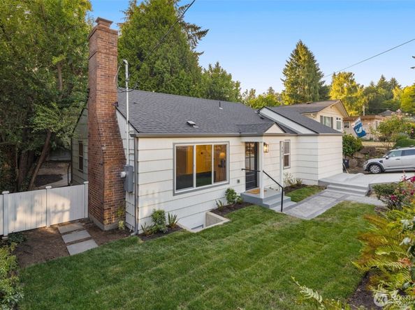 3613 40th Avenue W, Seattle WA 98199