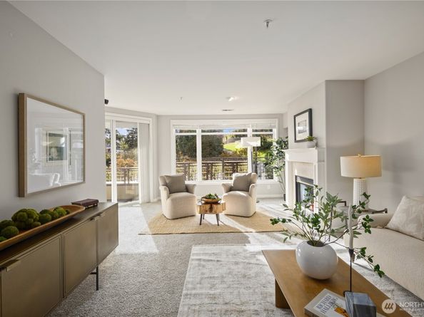 225 4th Avenue A304, Kirkland WA 98033