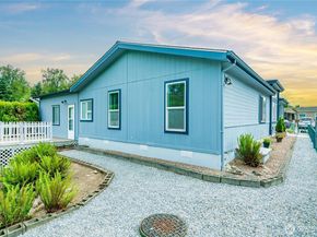 15400 SE 155th Place 1, Renton WA 98058