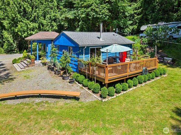22122 SE 51st Place, Issaquah WA 98029