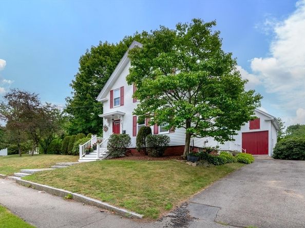 276 Salem St, Wakefield MA 01880
