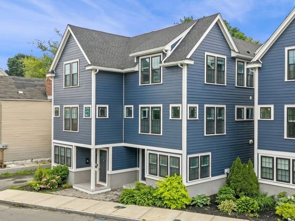 331 Bridge St 2, Salem MA 01970